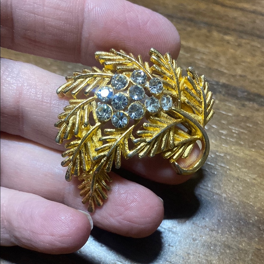 Vintage Gold Leaf Brooch With Rhinestones